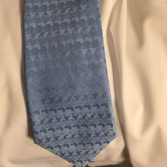 Men’s tie - Picture 2 of 5